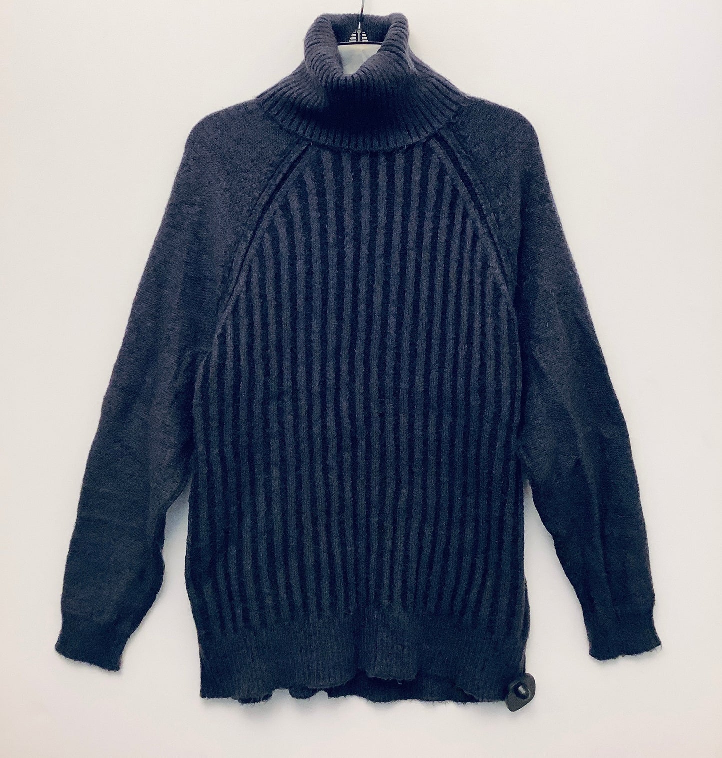 Sweater By Free People In Grey, Size: Xs