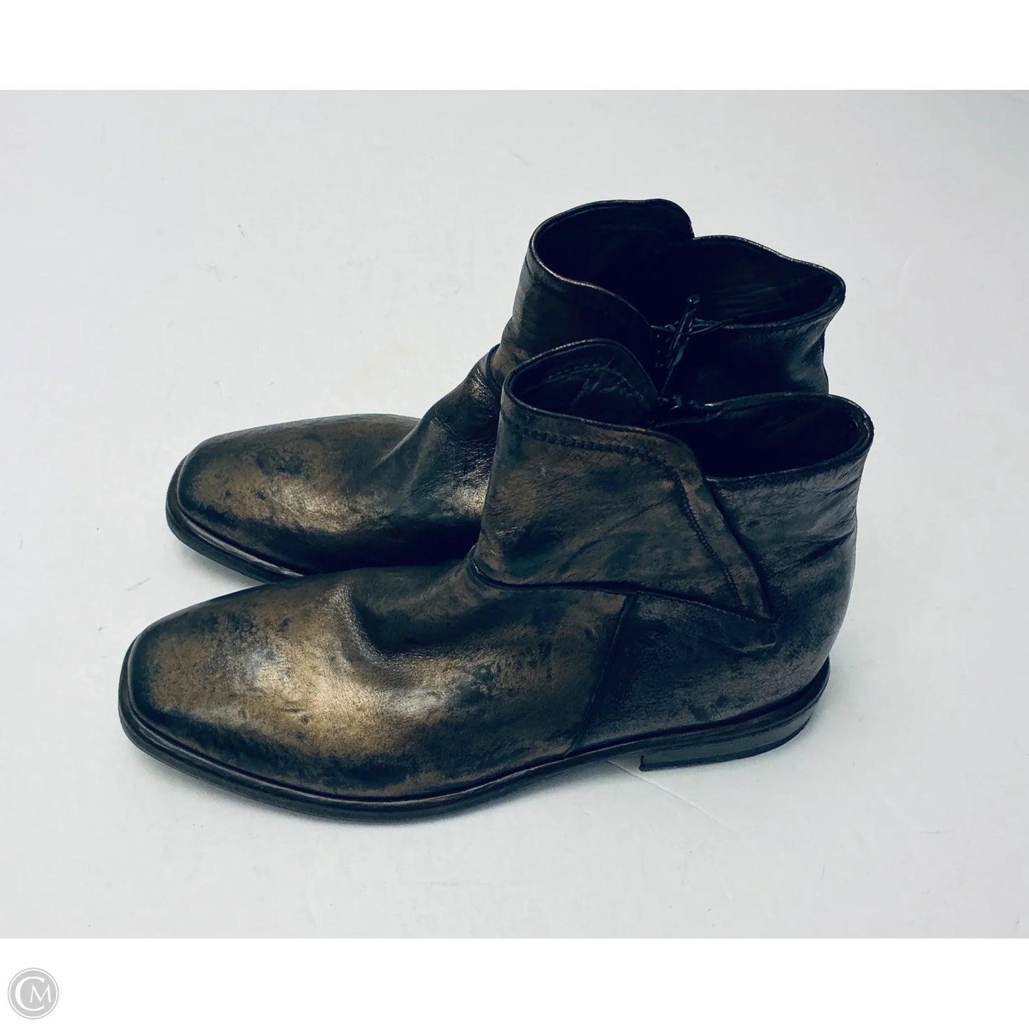 Boots Ankle Flats By Cmb In Gold, Size: 7.5