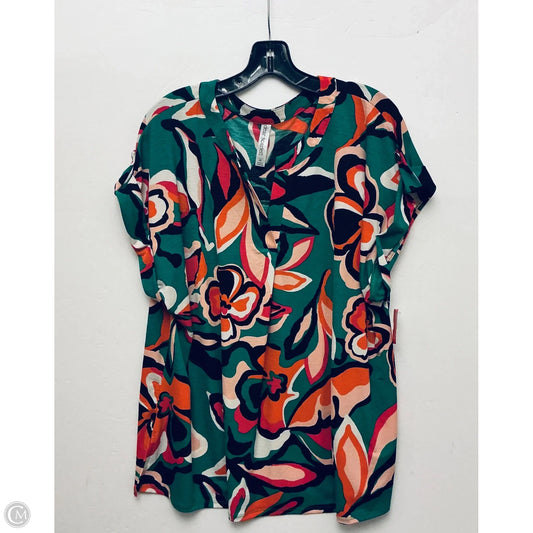 Top Short Sleeve By Dear Scarlett In Green, Size: 2x