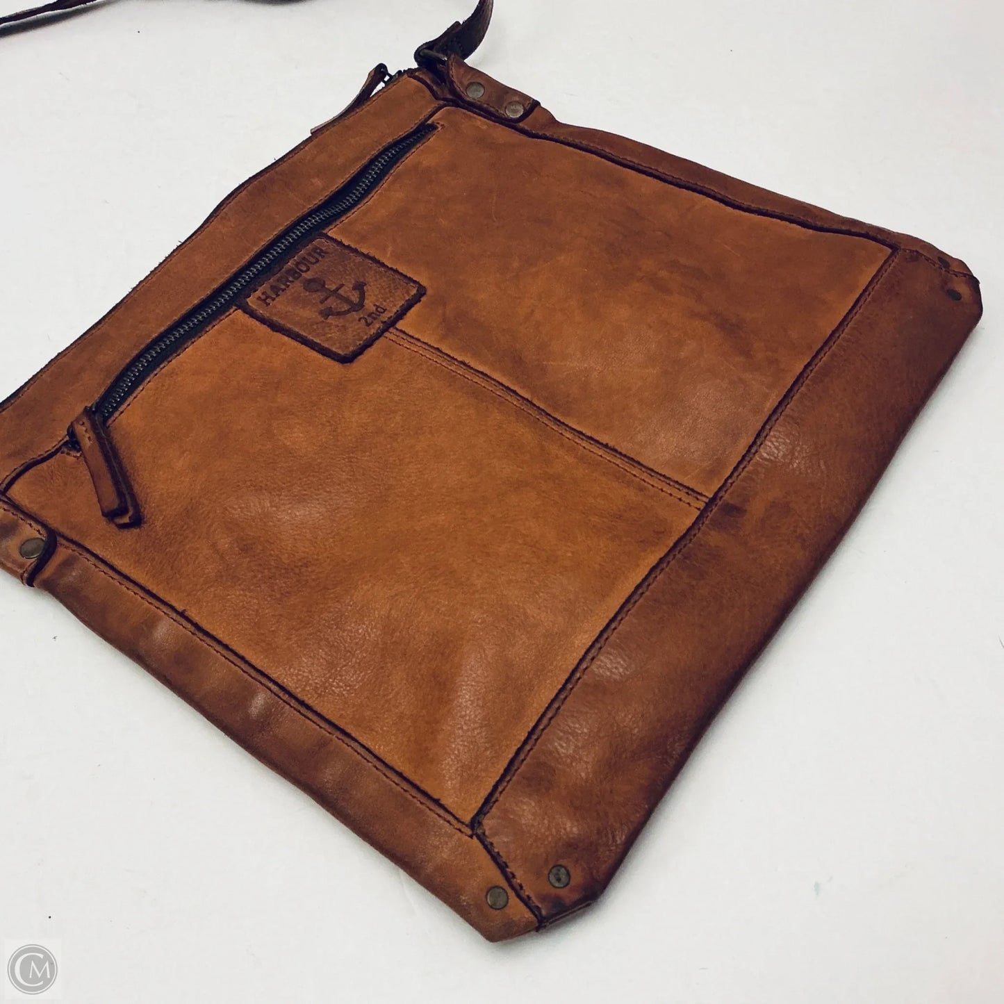 Crossbody Leather By Harbor Bay, Size: Medium