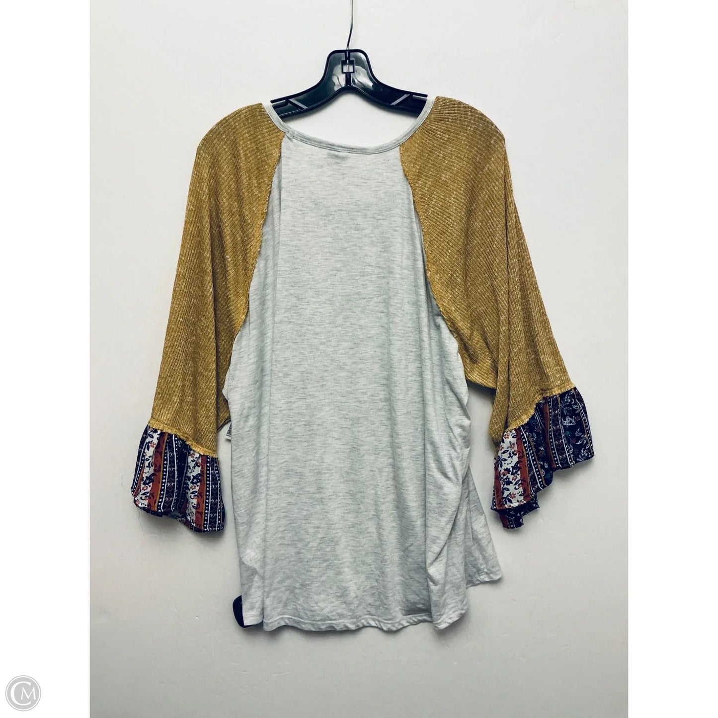 Top Long Sleeve By Cato In Grey & Yellow, Size: 3x