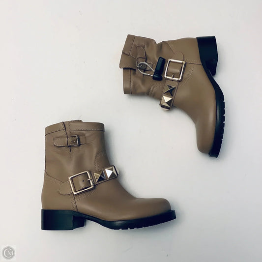 Boots Luxury Designer By Valentino-garavani In Taupe, Size: 6.5