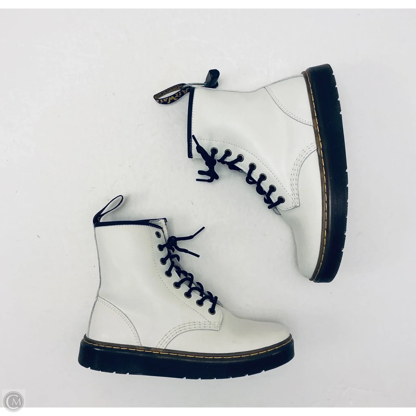 Boots Ankle Flats By Dr Martens In White, Size: 7