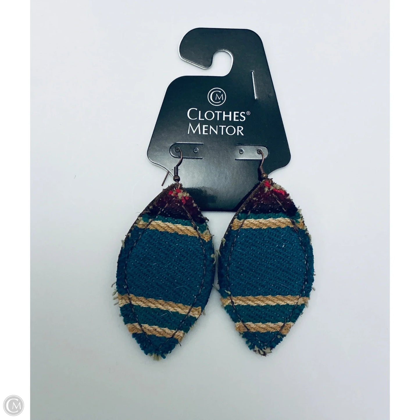 Earrings Dangle/drop By Clothes Mentor