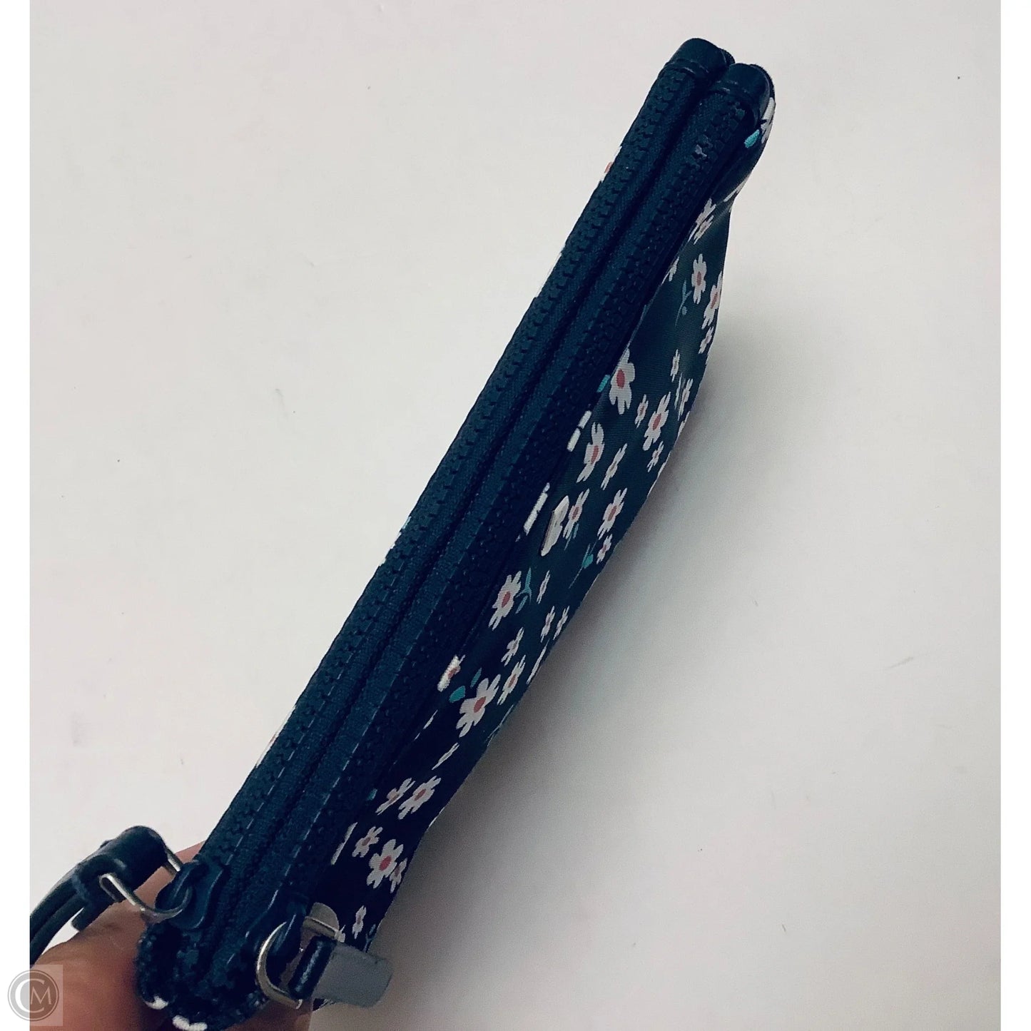 Wristlet Designer By Kate Spade, Size: Small