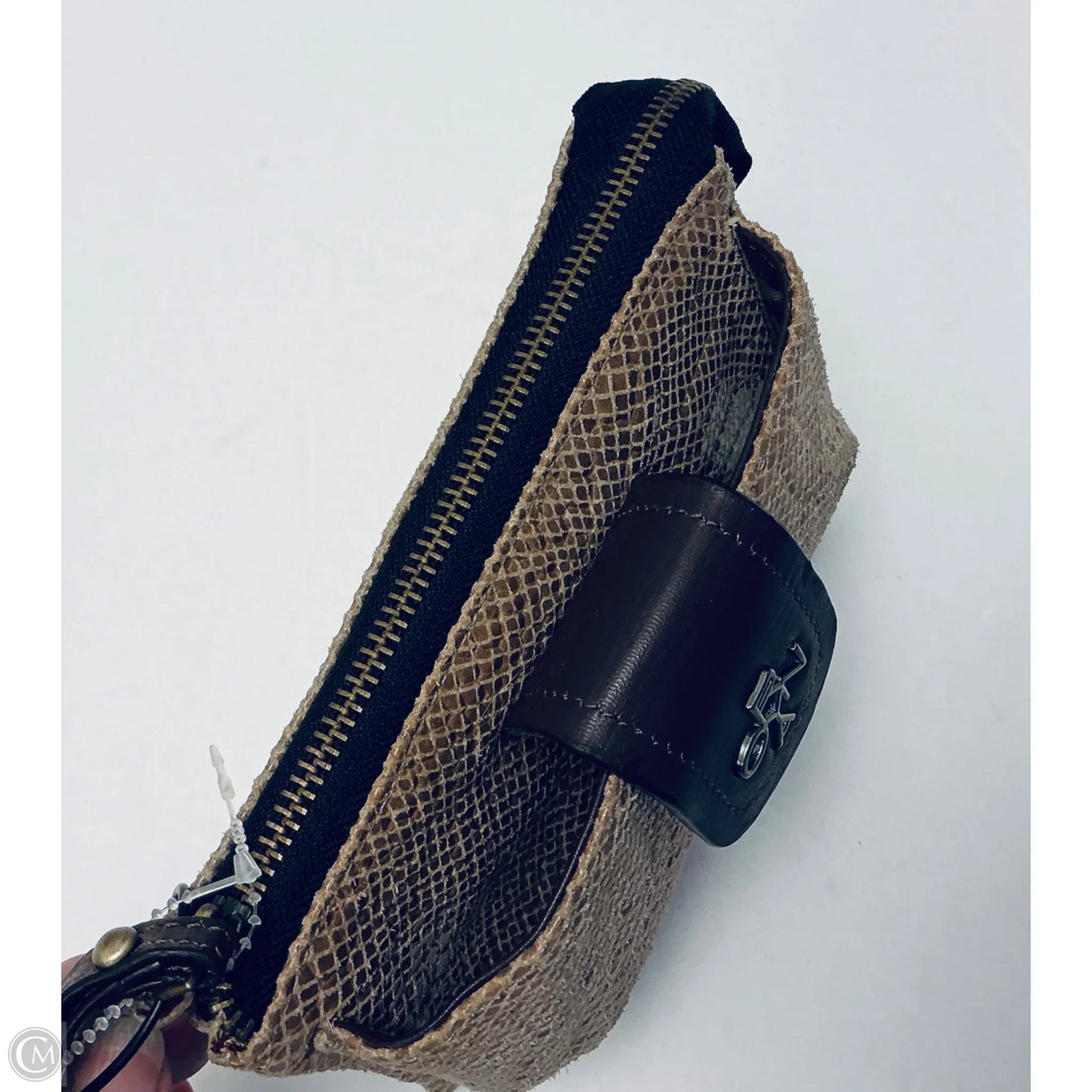 Wallet By Oryany, Size: Large