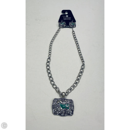 Necklace Set By Clothes Mentor, Size: 02 Piece Set