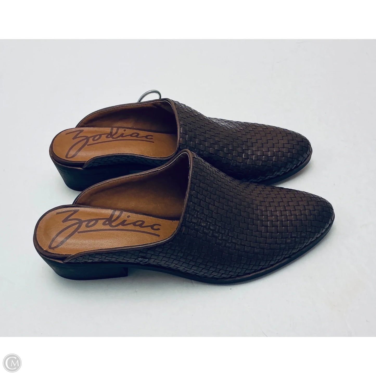 Sandals Flats By Zodiac In Brown, Size: 8