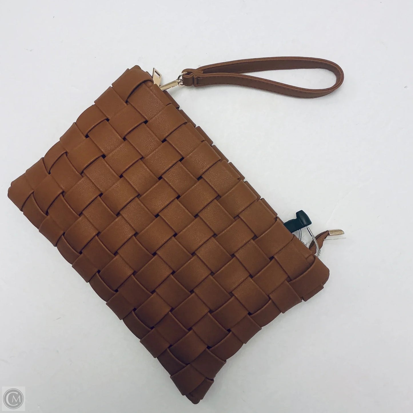 Crossbody By Clothes Mentor, Size: Medium