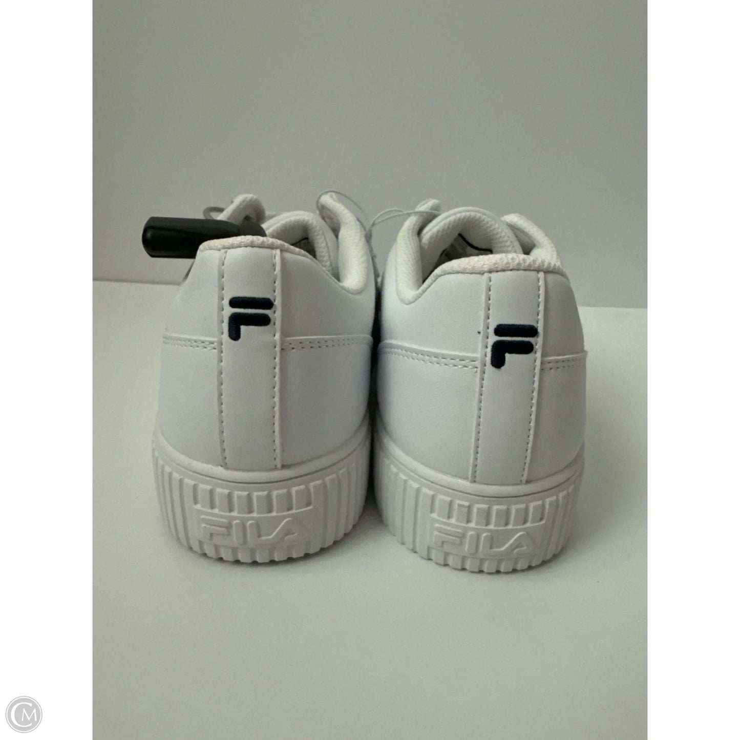 Shoes Sneakers By Fila In White, Size: 9