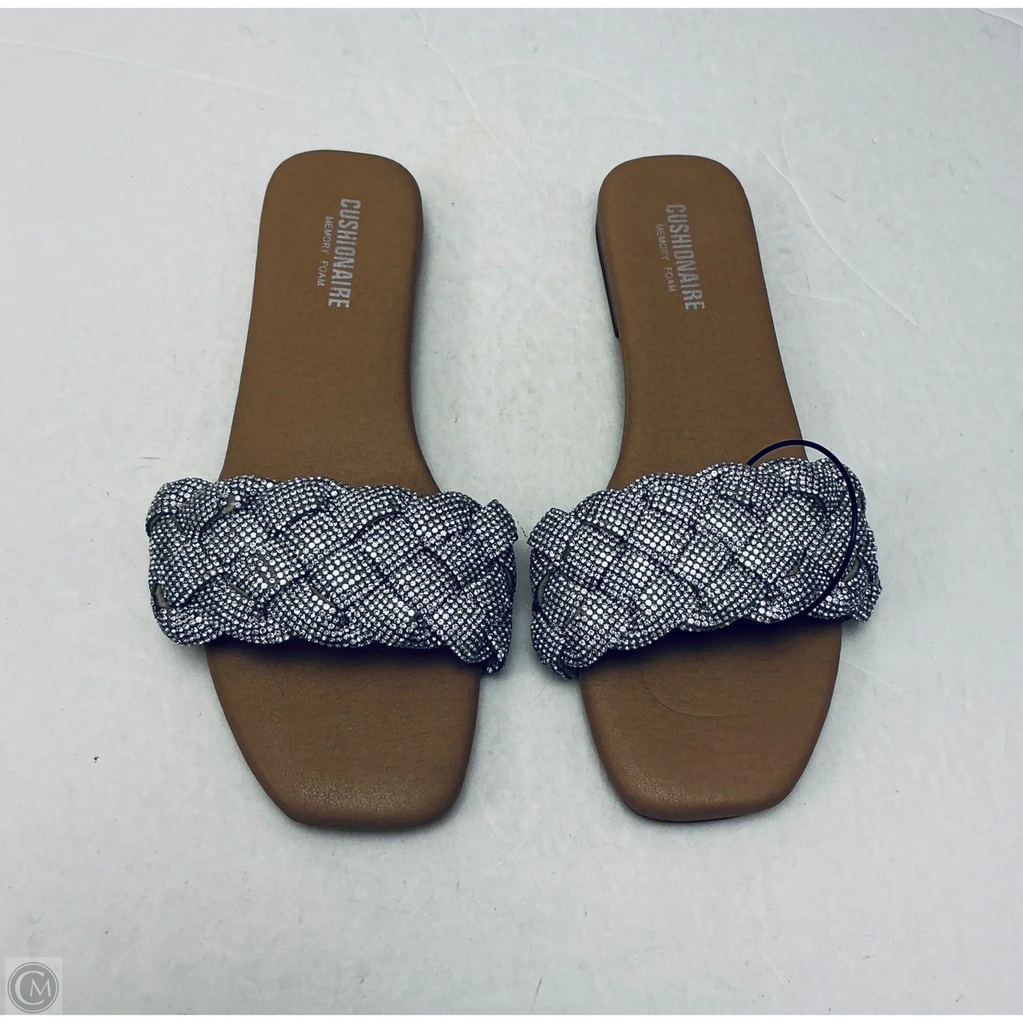 Sandals Flats By Cushionaire In Silver, Size: 9