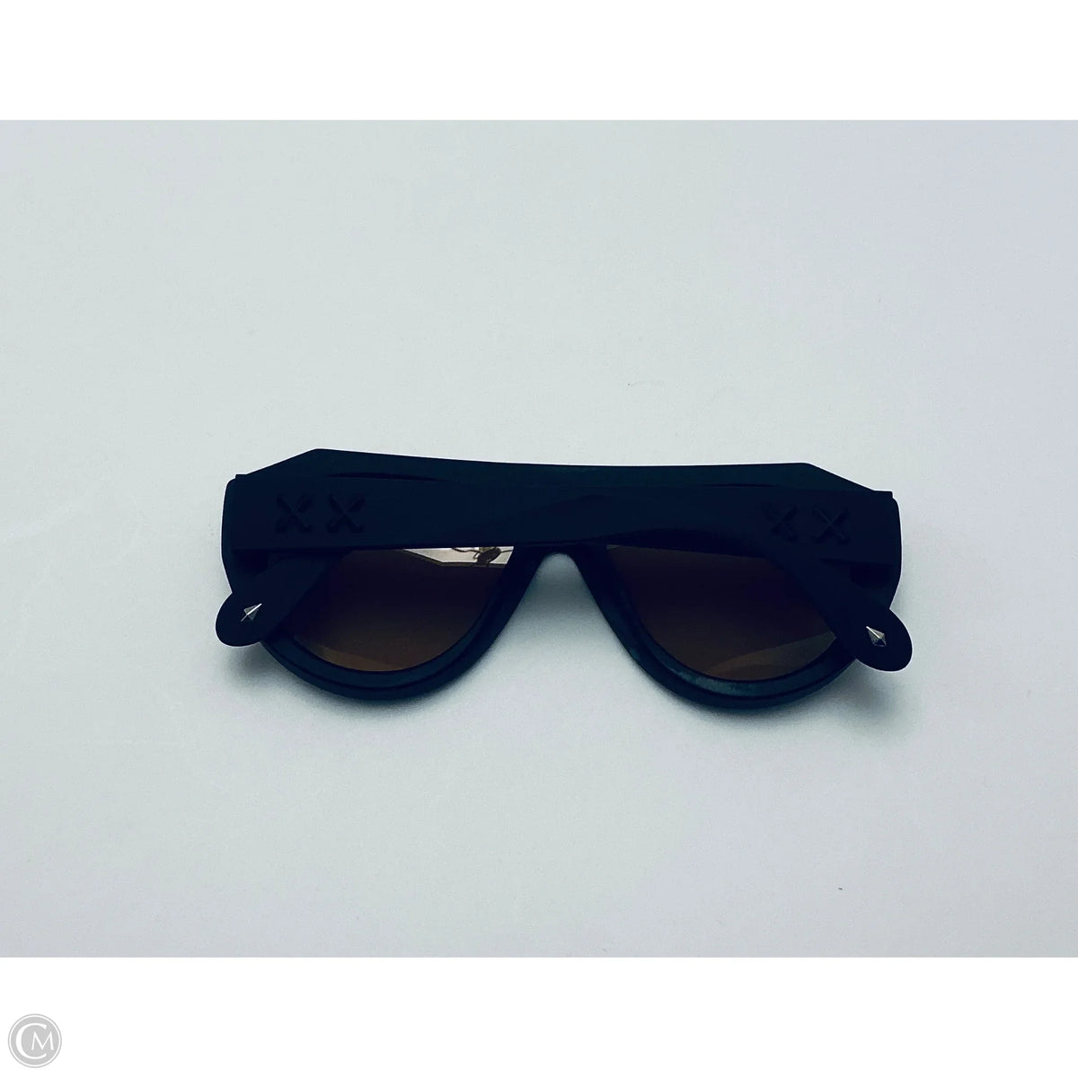 Sunglasses By Clothes Mentor, Size: