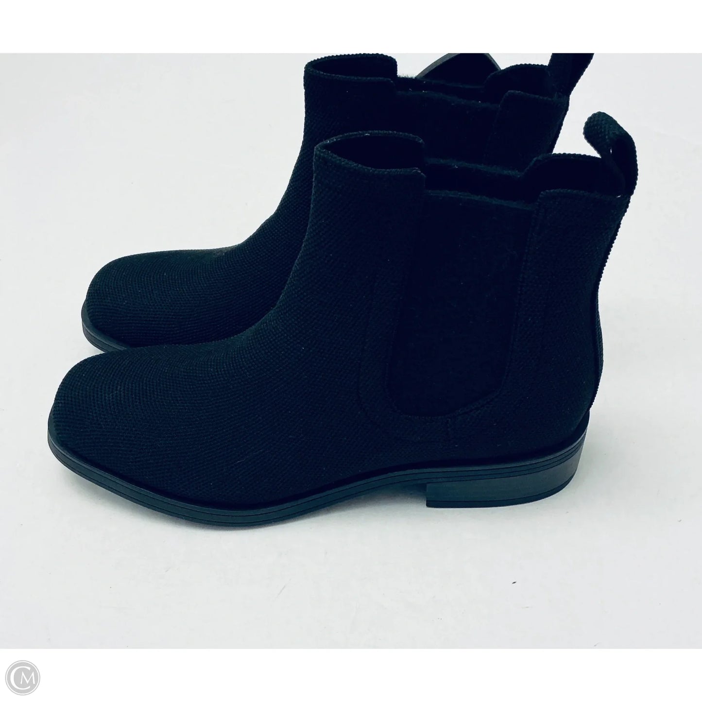 Boots Ankle Flats By Vivaia In Black, Size: 7
