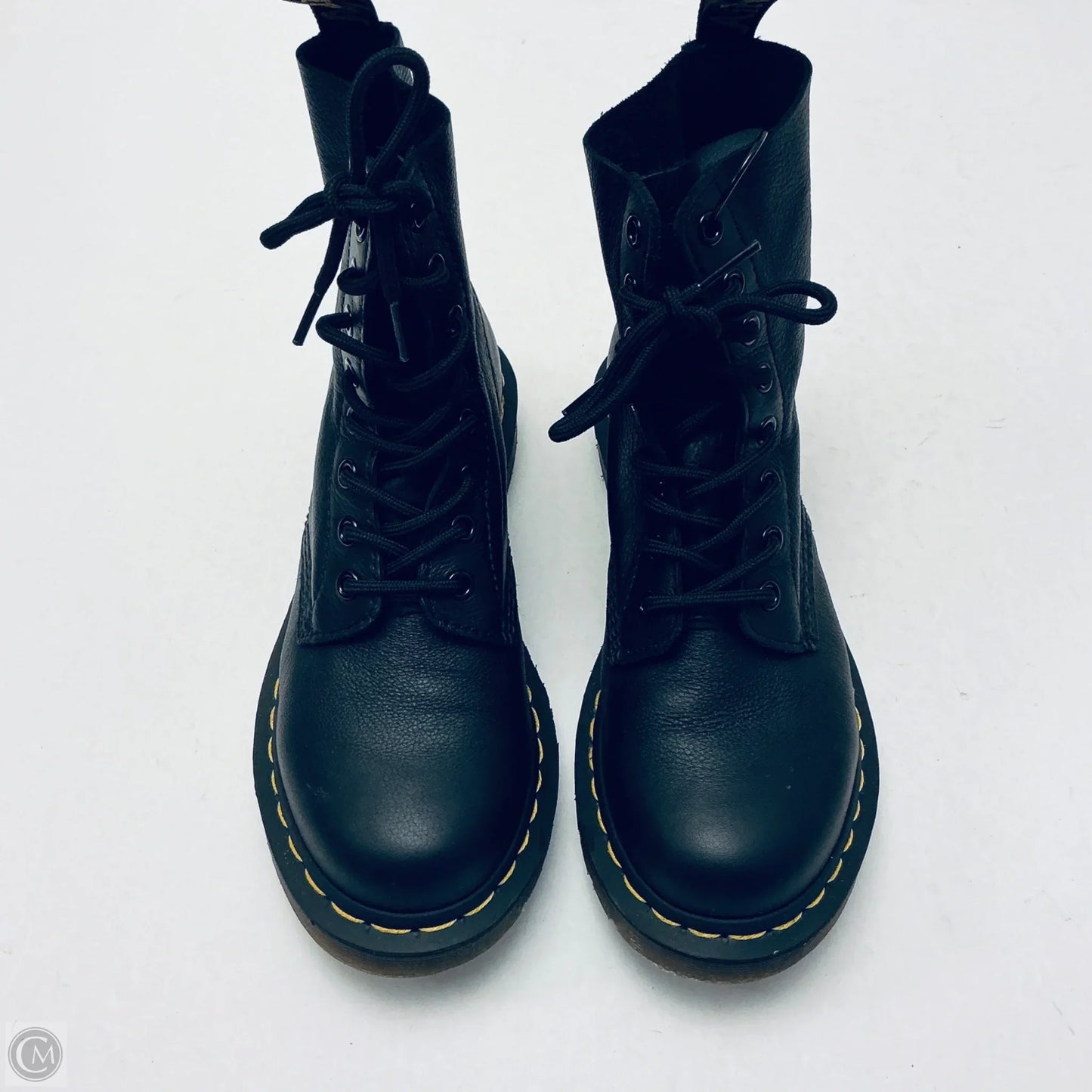 Boots Ankle Flats By Dr Martens In Black, Size: 7