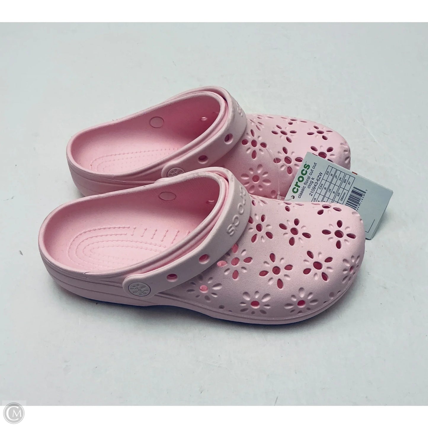 Shoes Flats By Crocs In Pink, Size: 7