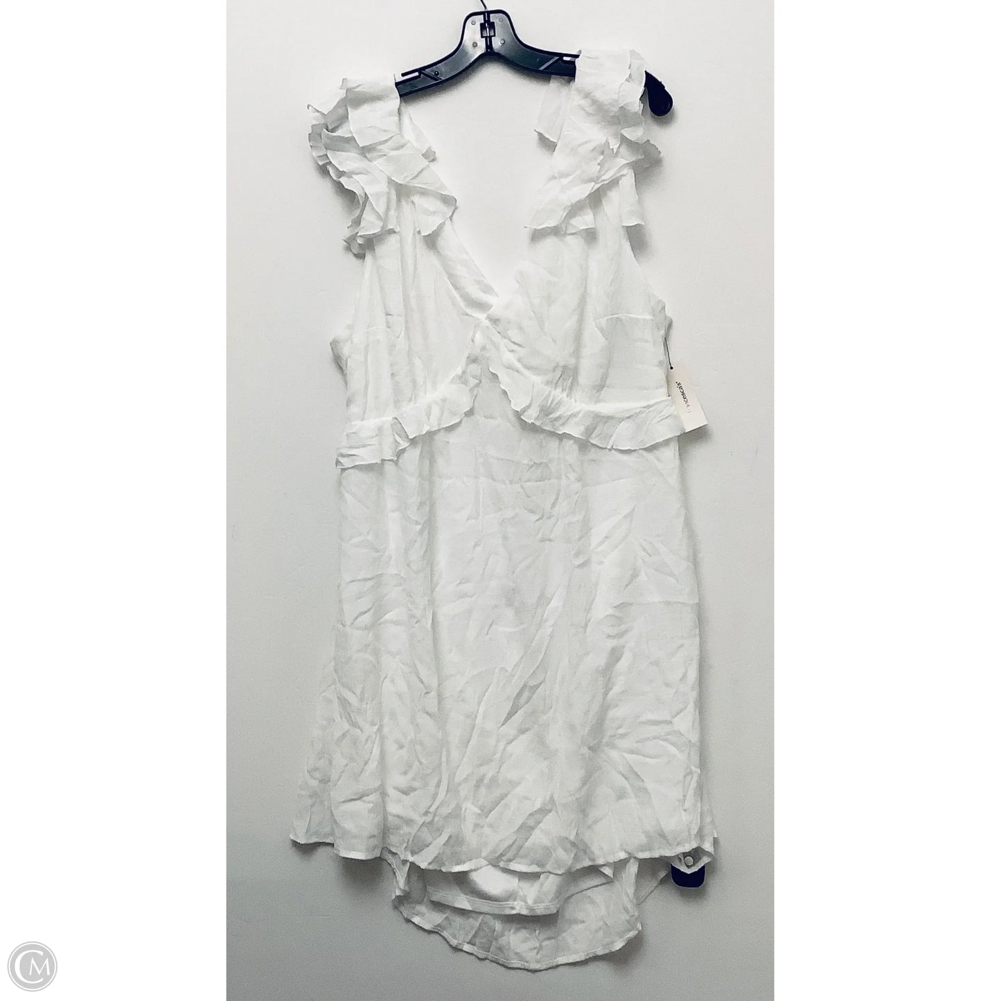 Dress Casual Short By Francesca's In White, Size: 3x