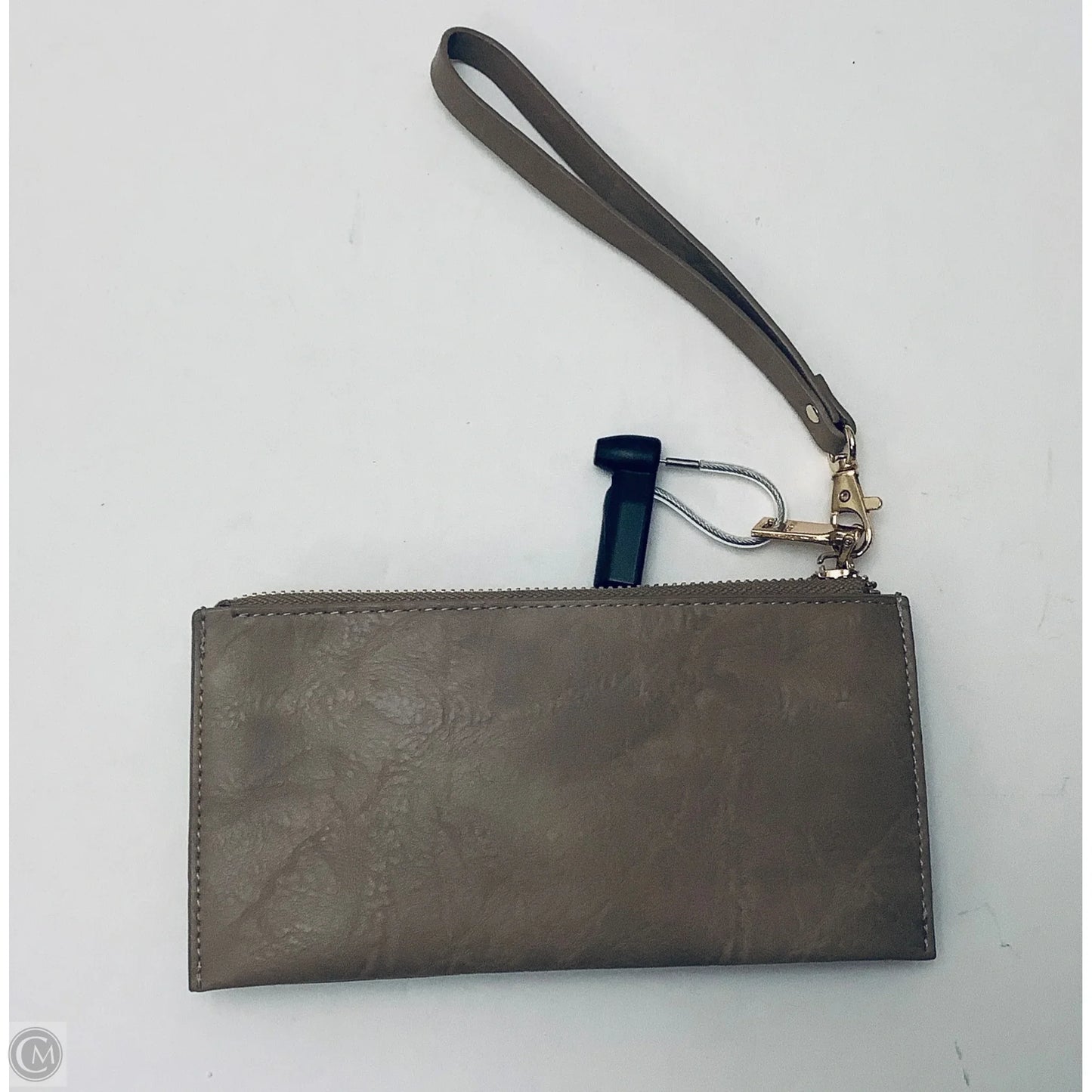 Wristlet By Clothes Mentor, Size: Medium