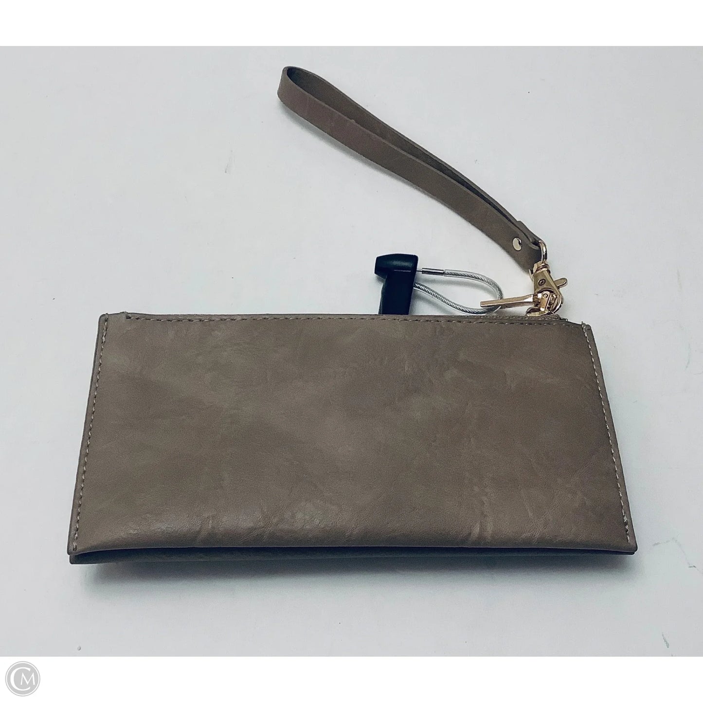 Wristlet By Clothes Mentor, Size: Medium