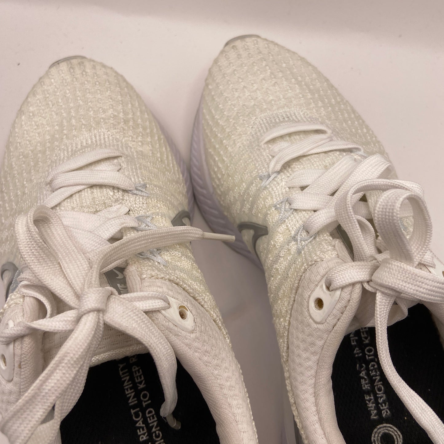 Shoes Athletic By Nike In White, Size: 9.5