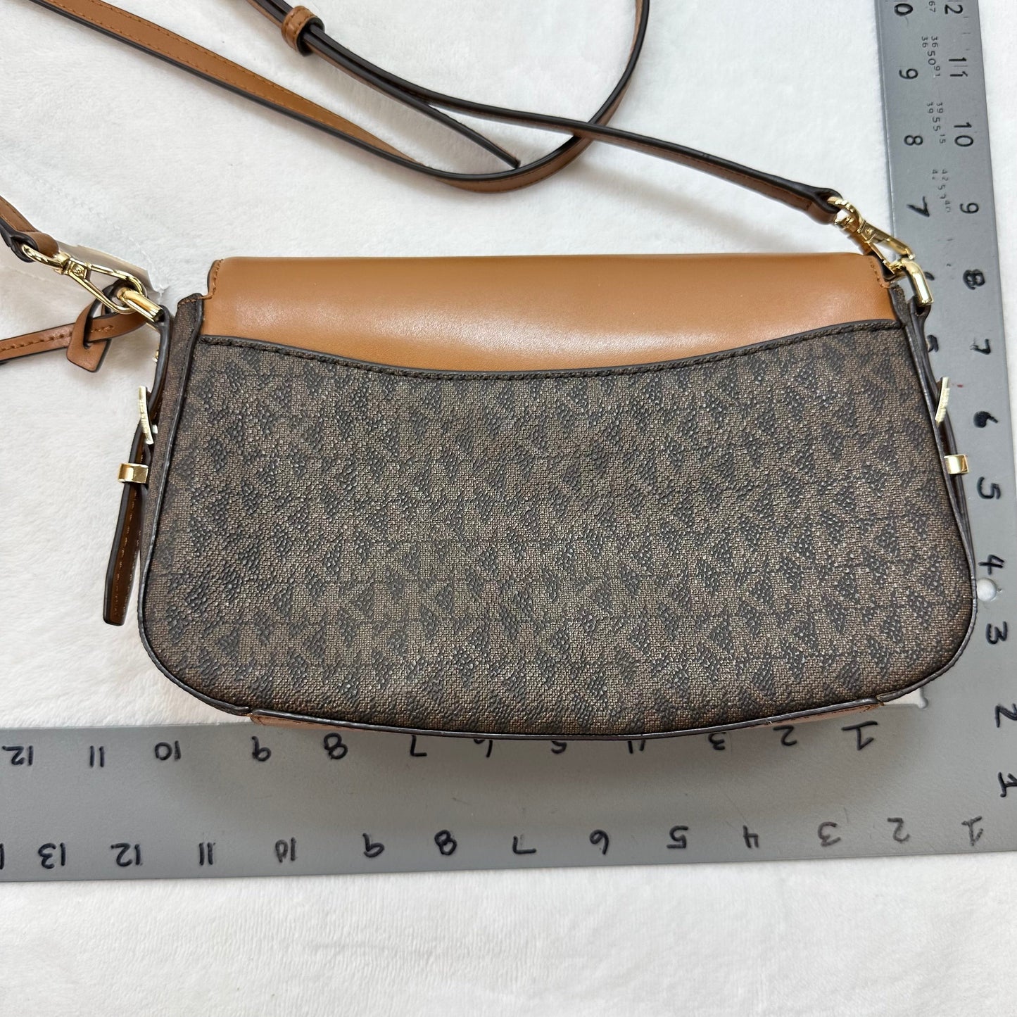 Crossbody Designer By Michael Kors, Size: Small