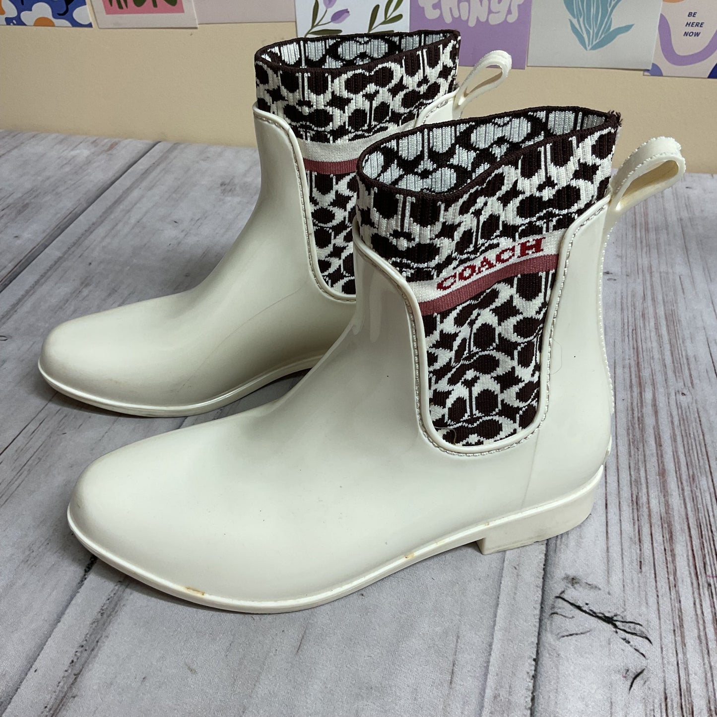 Shoes Designer By Coach In White, Size:9