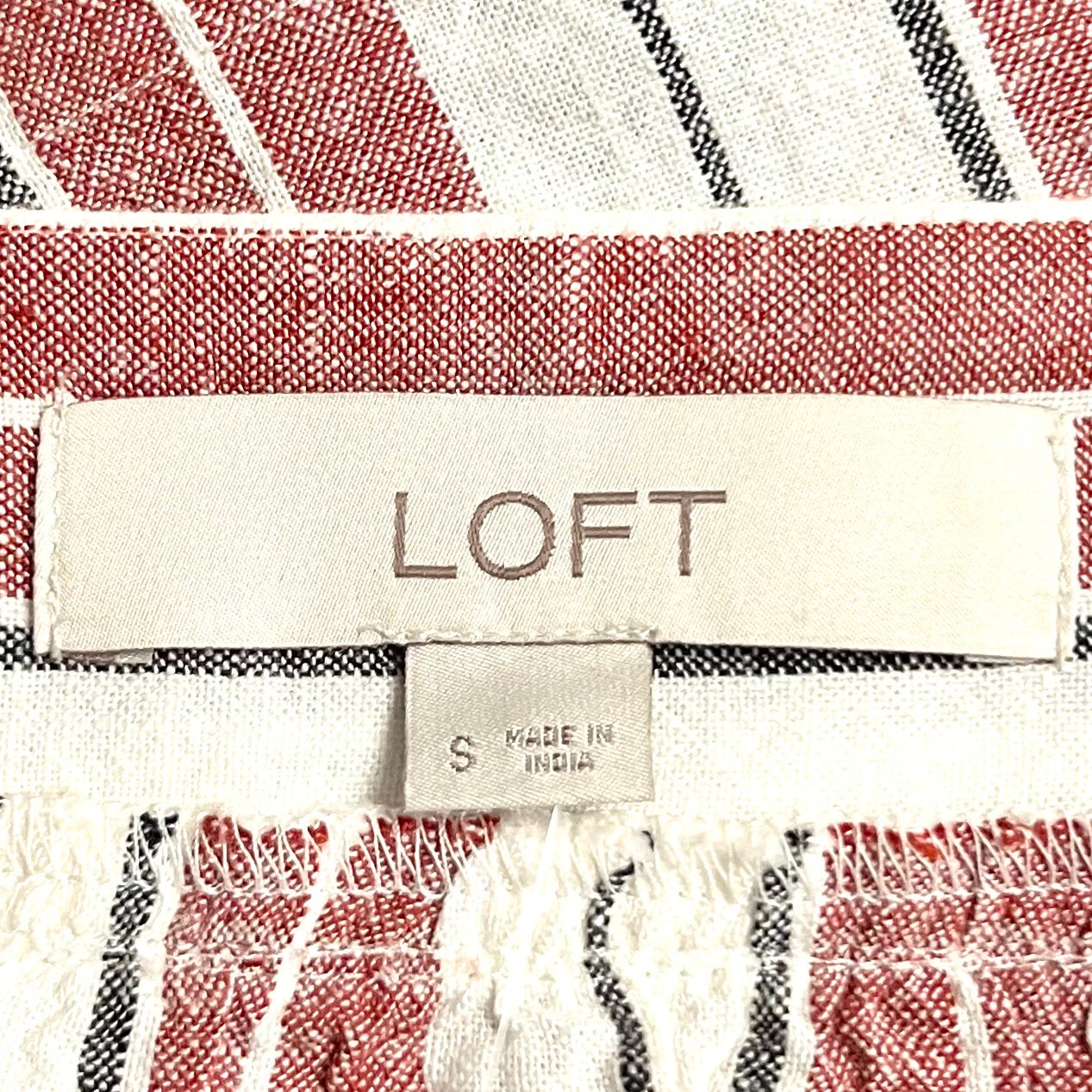 Top Short Sleeve By Loft In Red & White, Size: S