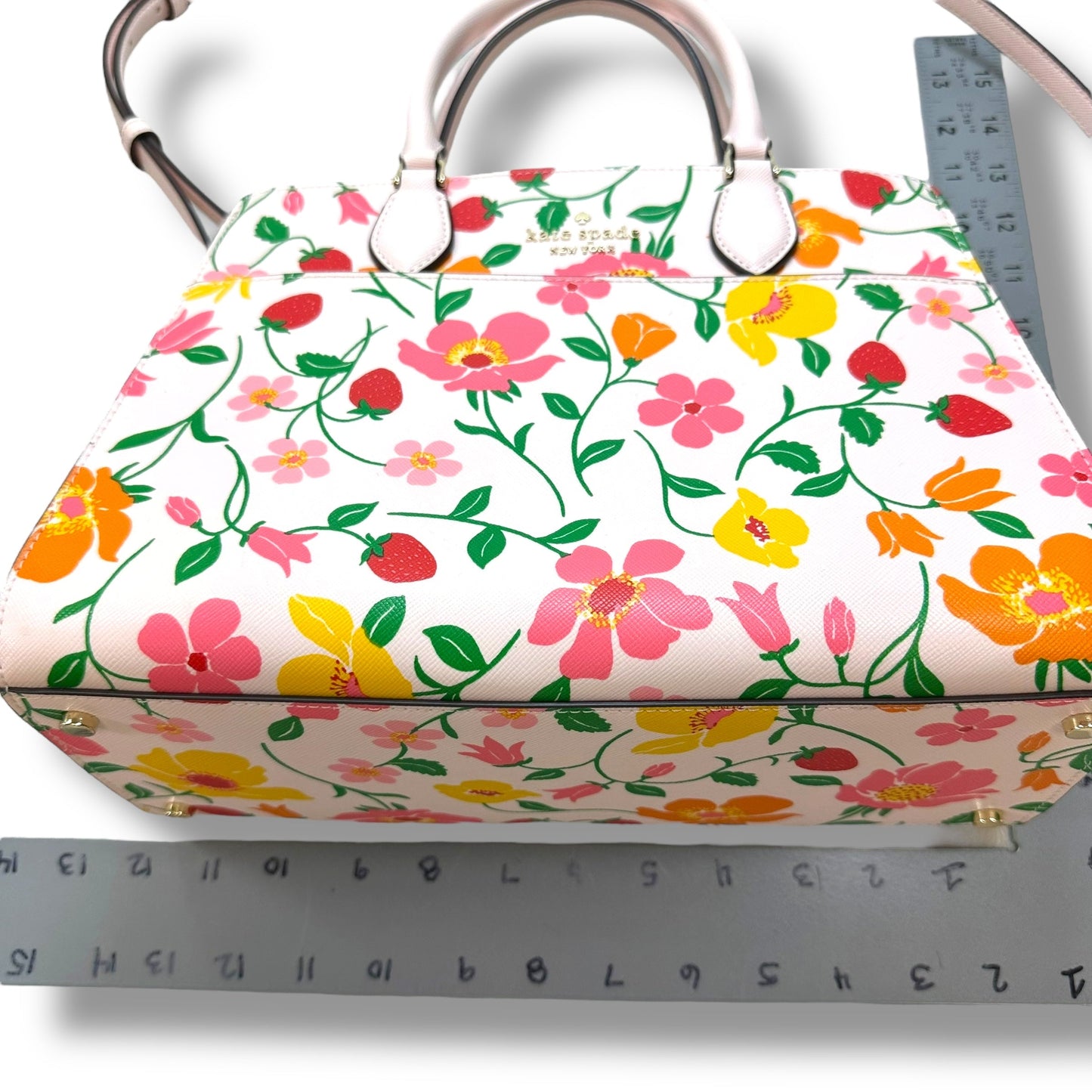 Handbag Designer By Kate Spade, Size: Medium