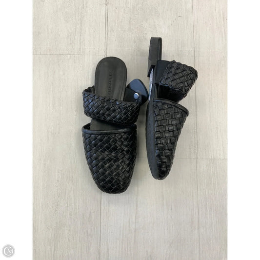 Shoes Flats By Aerosoles In Black, Size: 6