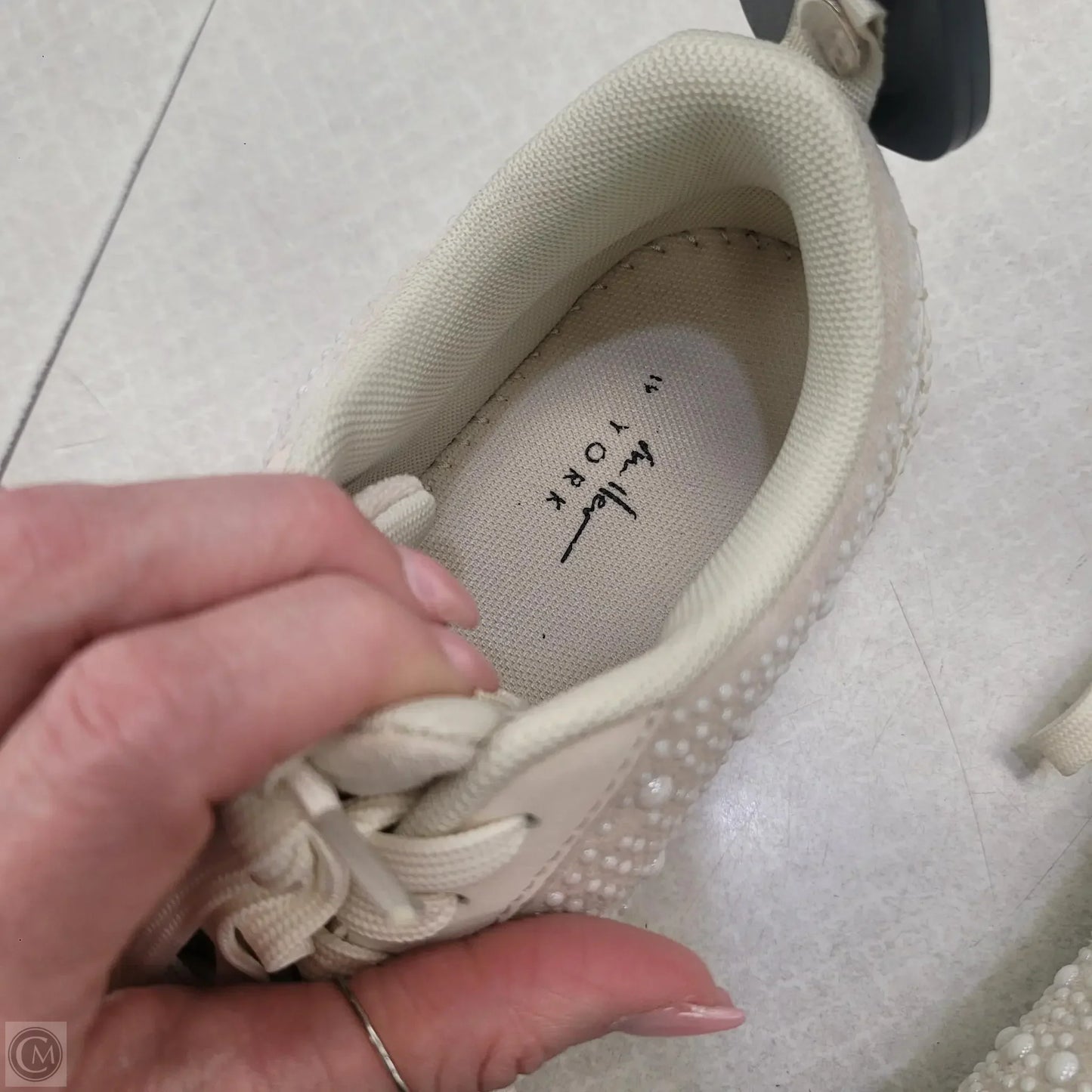 Shoes Athletic By Nicole Miller In Cream, Size: 6.5