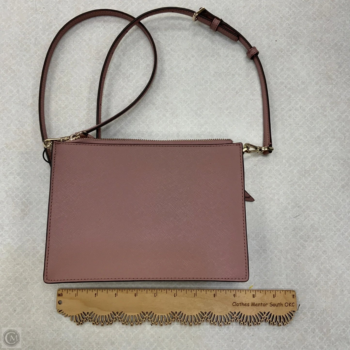 Crossbody Designer By Kate Spade, Size: Medium