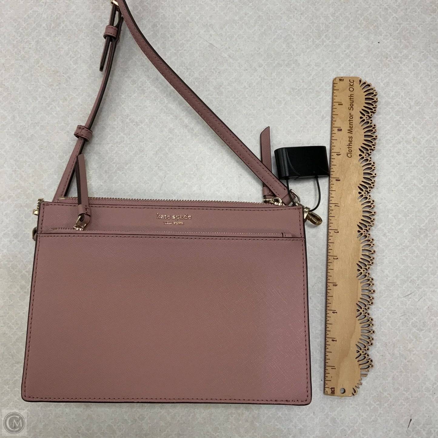 Crossbody Designer By Kate Spade, Size: Medium