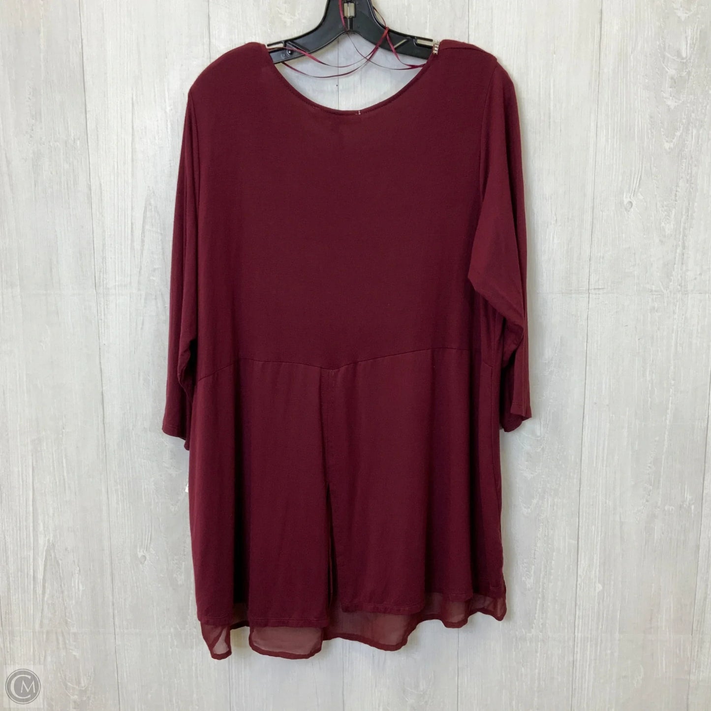 Top 3/4 Sleeve Basic By Rose And Olive In Maroon, Size: 1x