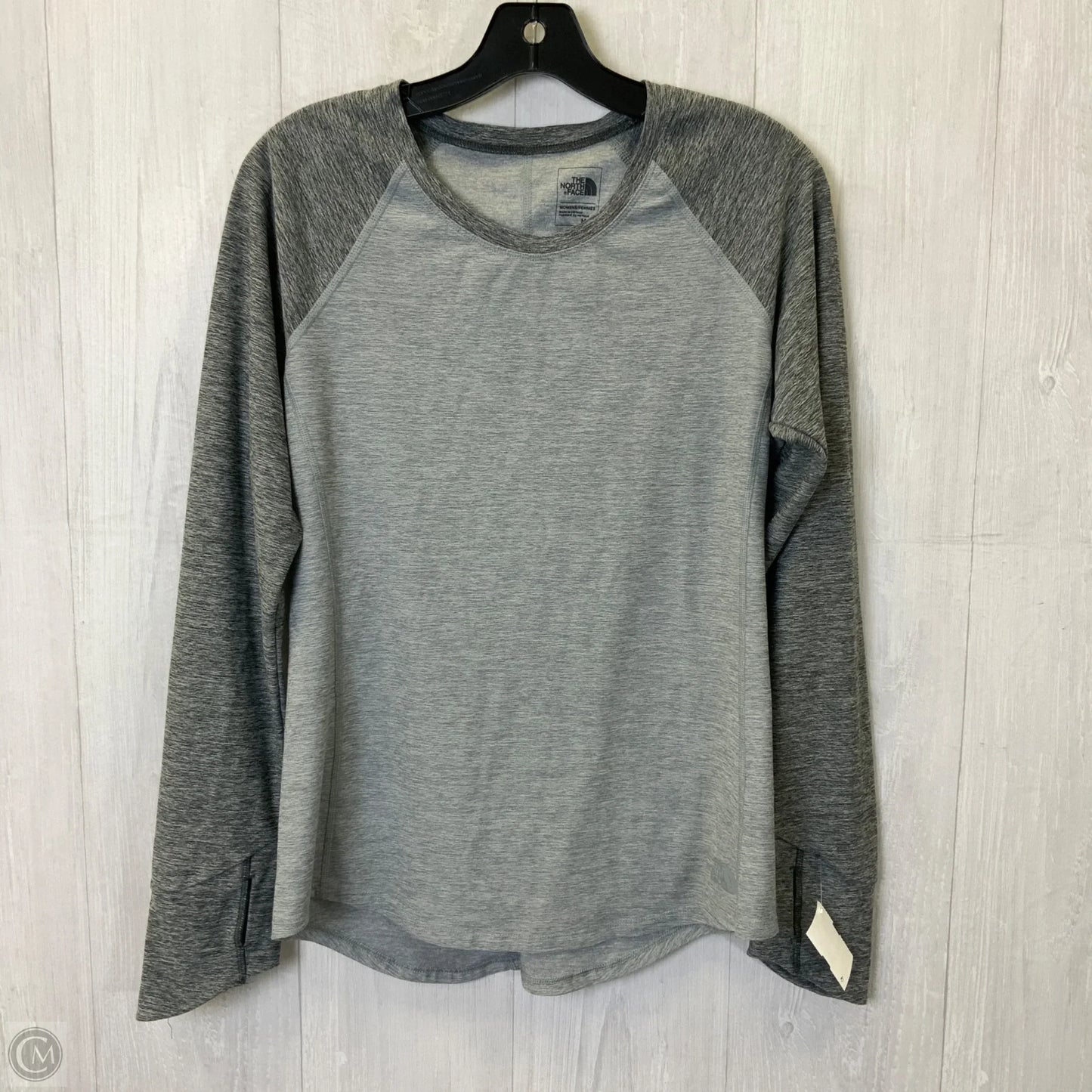 Athletic Top Long Sleeve Crewneck By The North Face In Grey, Size: M