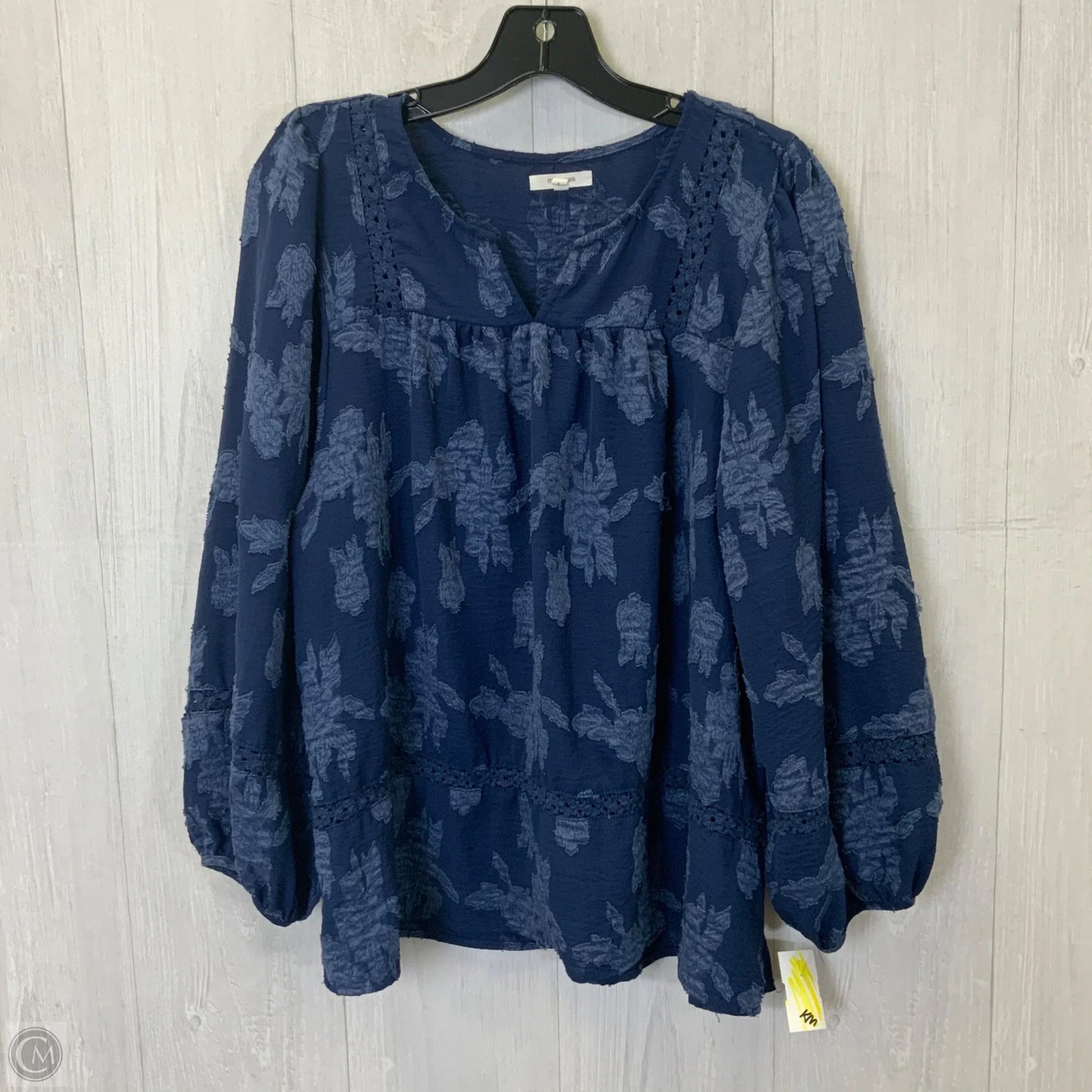 Top Long Sleeve By Maurices In Blue, Size: L