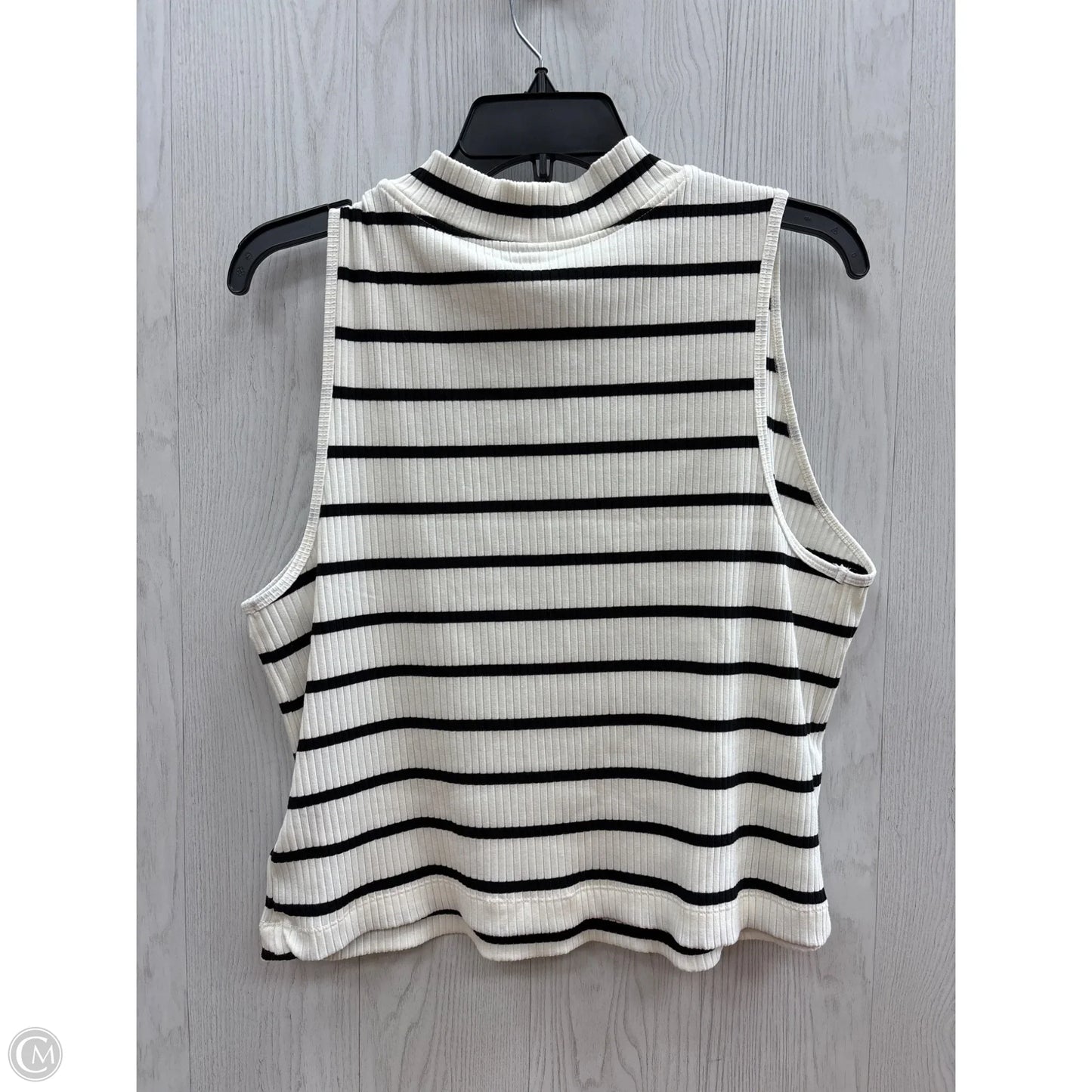 Top Sleeveless By Old Navy In Cream, Size: 2x