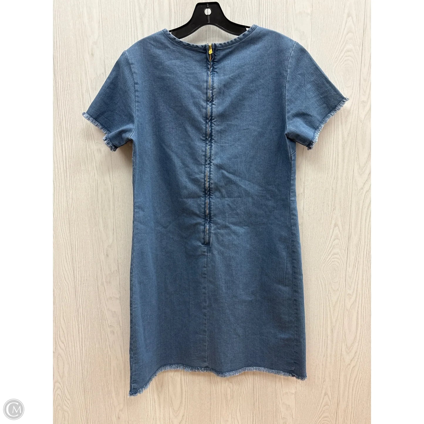 Dress Casual Short By Clothes Mentor In Blue Denim, Size: M