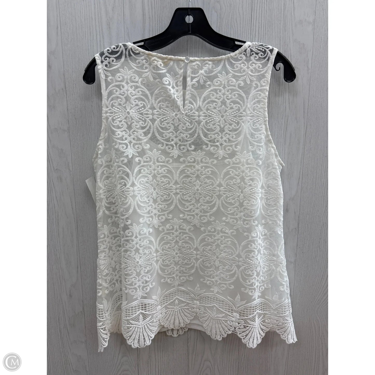 Top Sleeveless By Adiva In White, Size: M