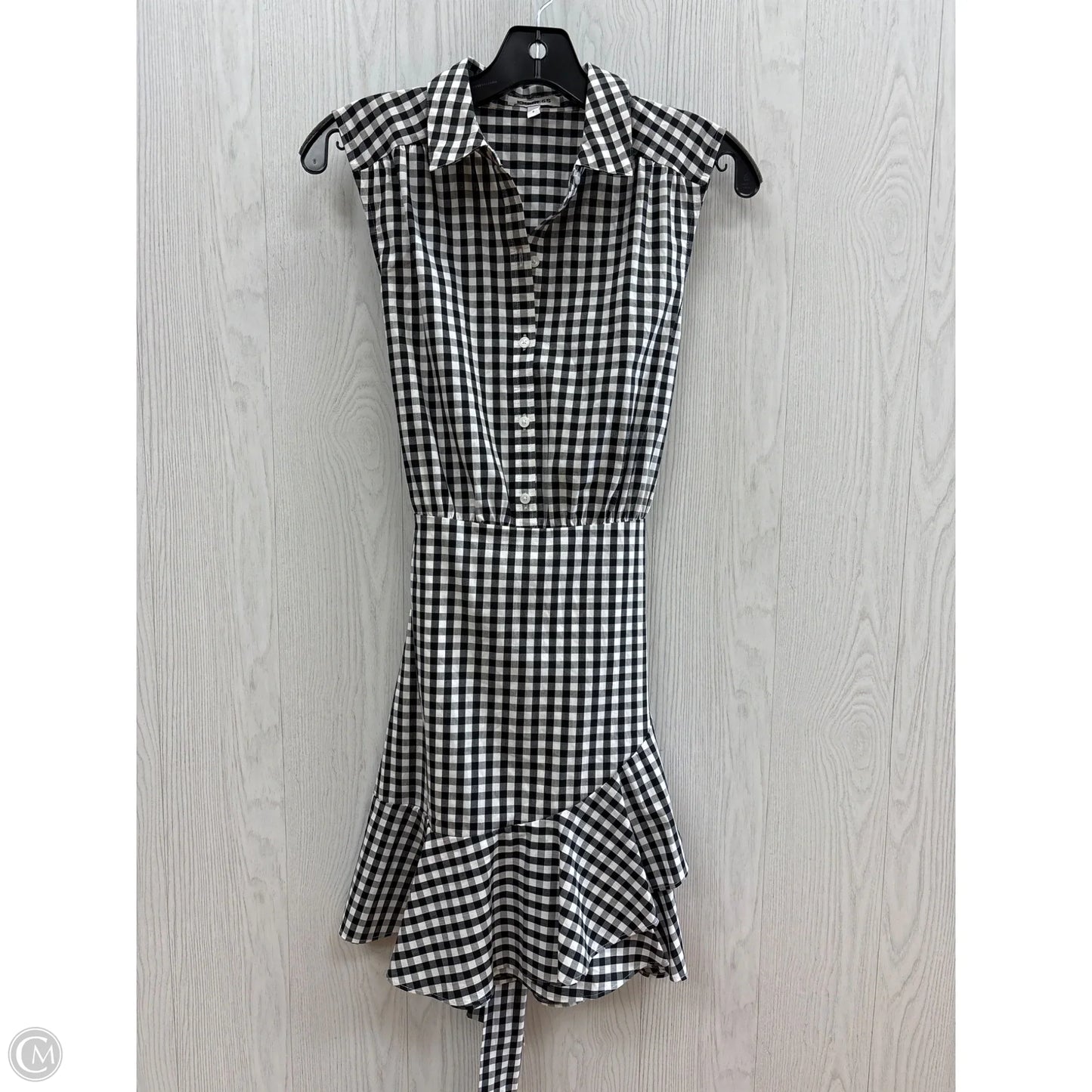 Dress Casual Short By Express In Black & White, Size: 2