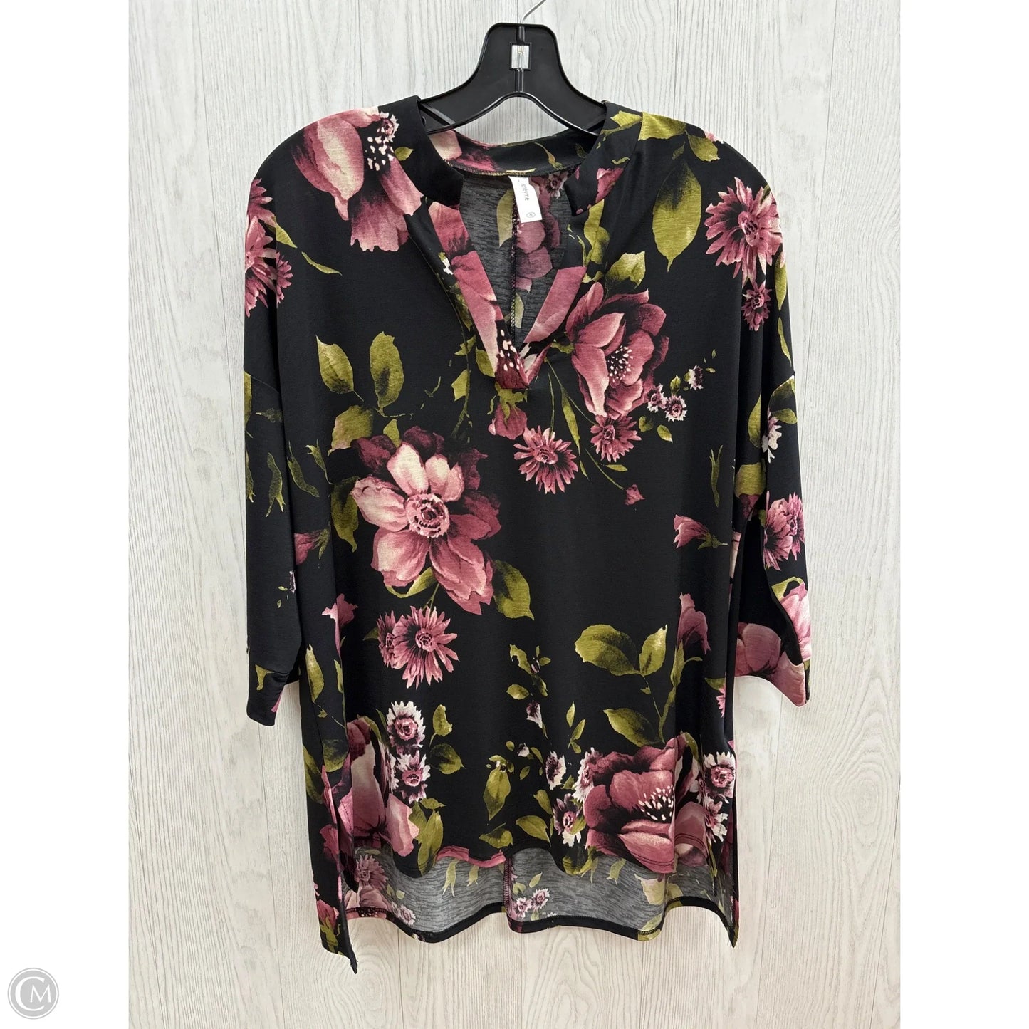 Top 3/4 Sleeve Basic By Honeyme In Floral Print, Size: S