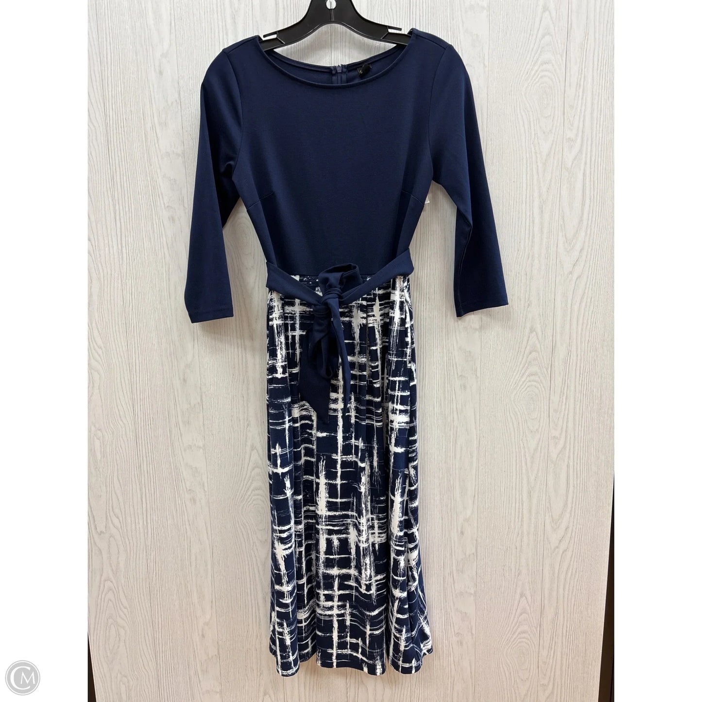 Dress Casual Midi By Clothes Mentor In Navy, Size: Xs