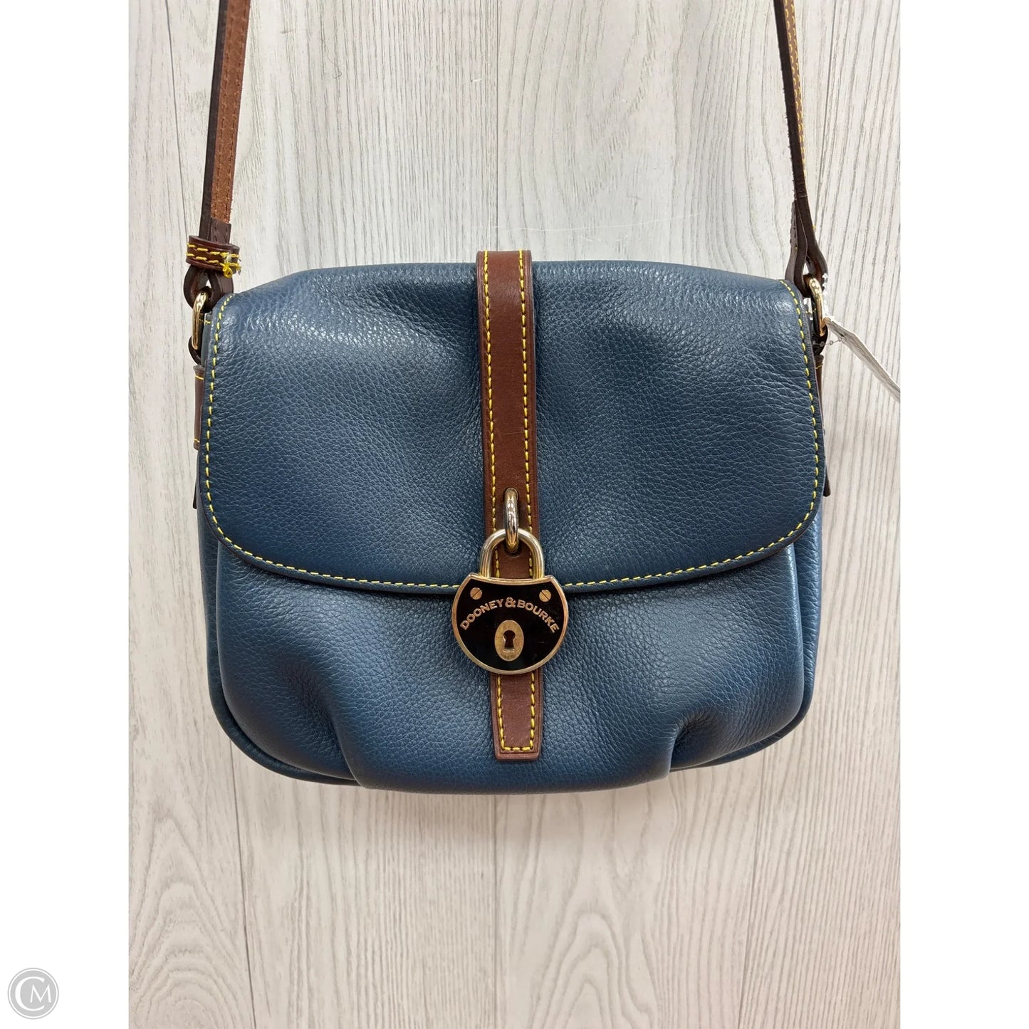 Crossbody Designer By Dooney And Bourke, Size: Medium