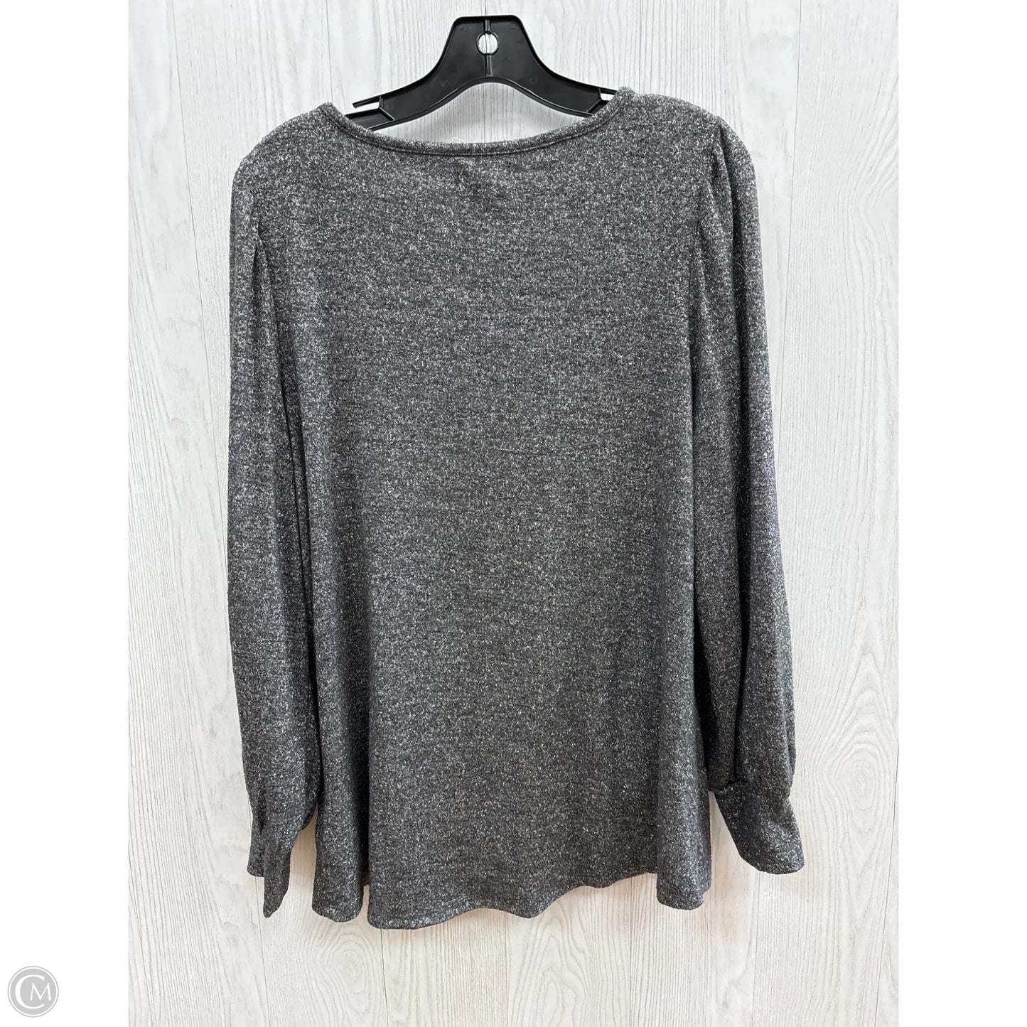 Top Long Sleeve By Maurices In Silver, Size: Xl