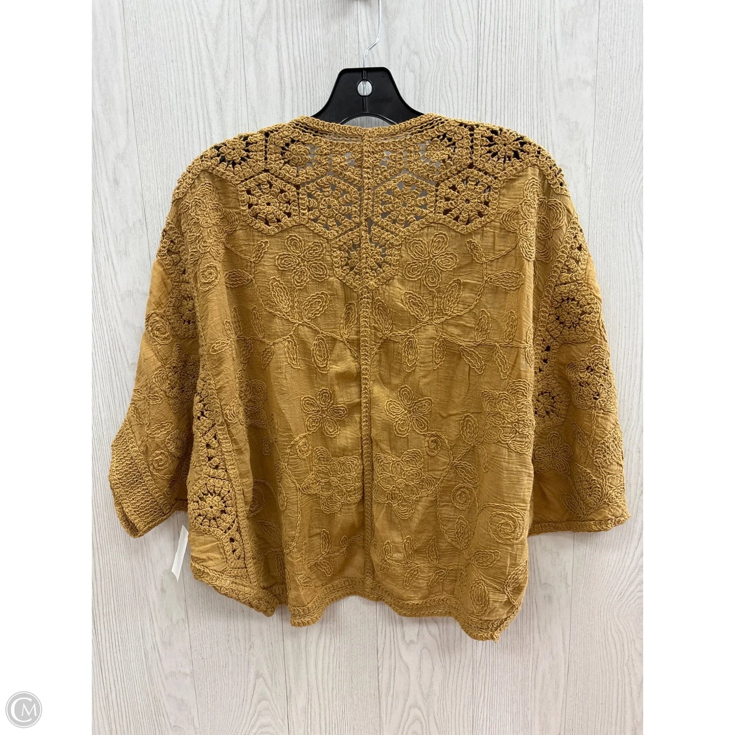 Top Short Sleeve By Shein In Tan, Size: Osfm