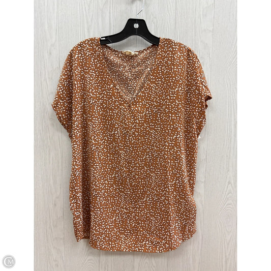 Top Short Sleeve By Clothes Mentor In Tan & White, Size: S