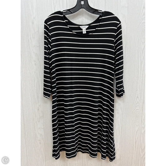 Dress Casual Short By Arizona In Black, Size: L