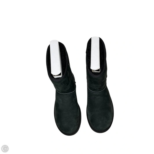 Boots Designer By Ugg In Black, Size: 7