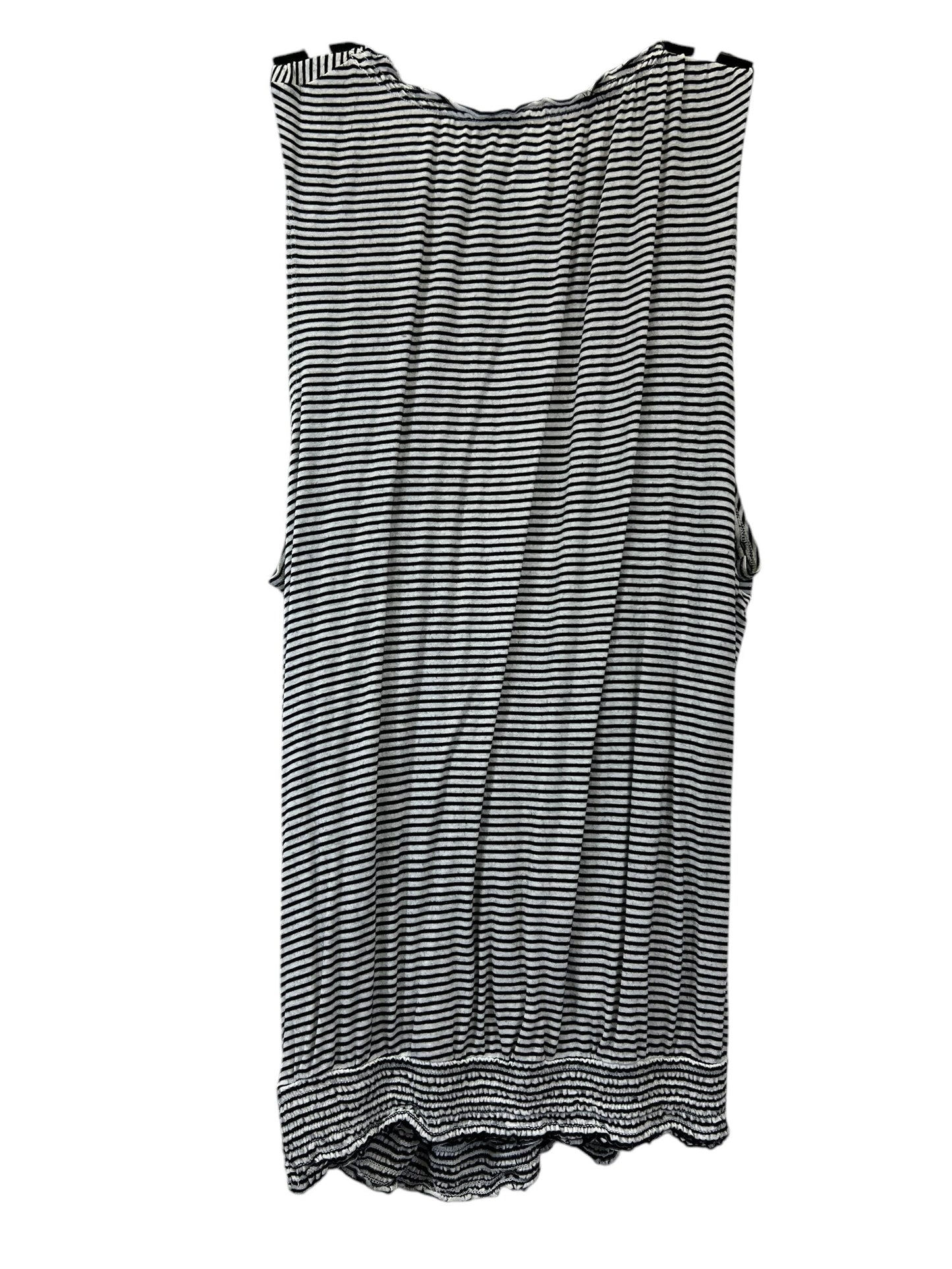 Maternity Top Short Sleeve By Motherhood  Size: L