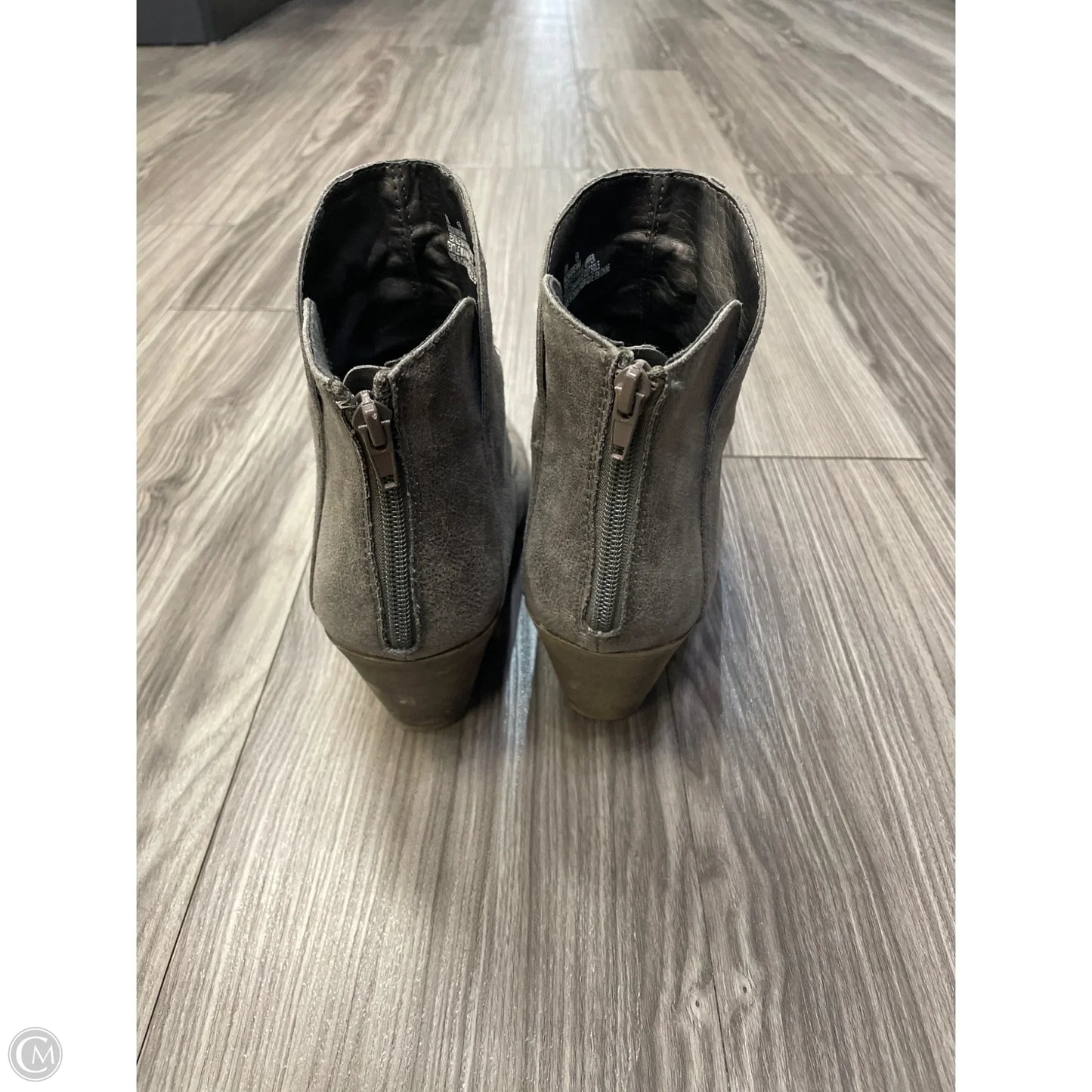 Boots Ankle Heels By Maurices In Grey, Size: 10