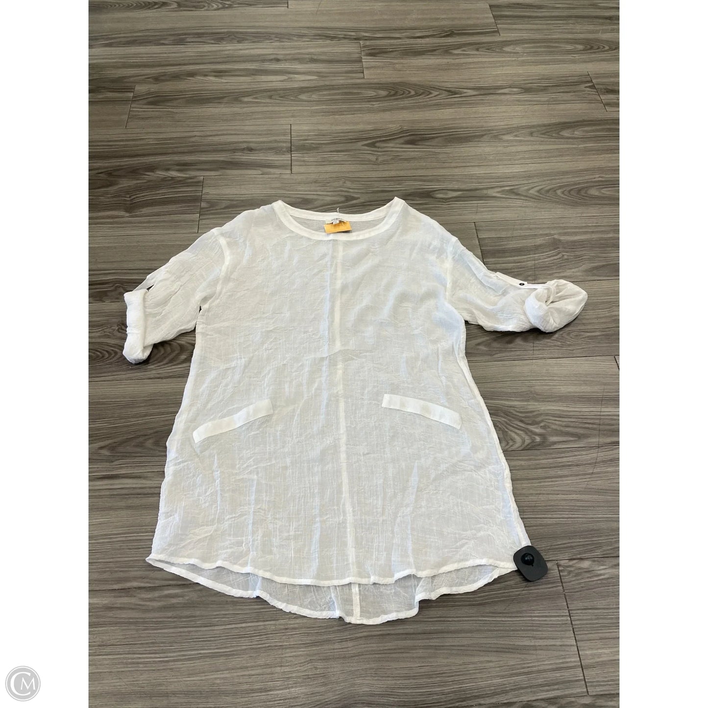 Top Short Sleeve Basic By Umgee In White, Size: S