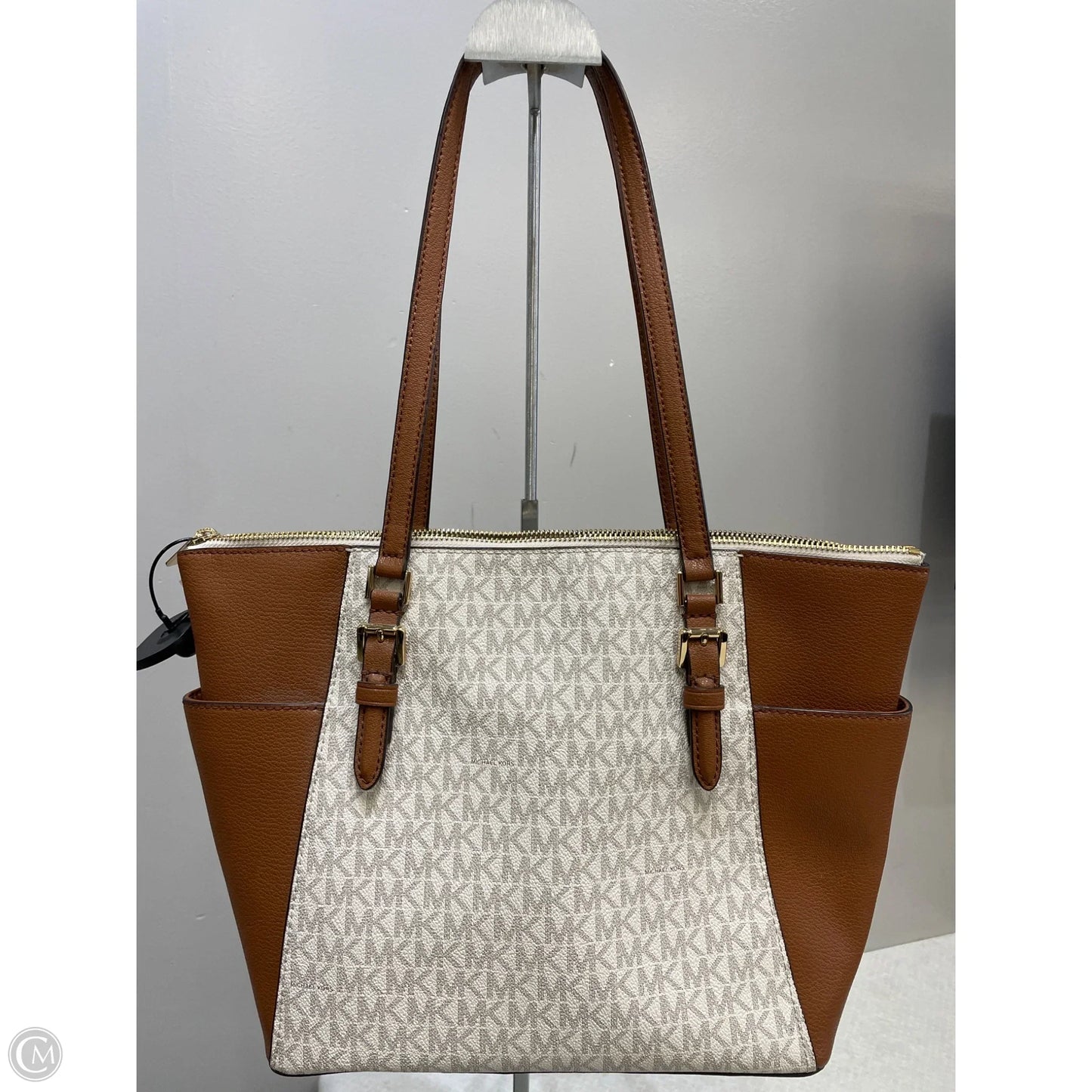 Handbag Designer By Michael Kors, Size: Medium